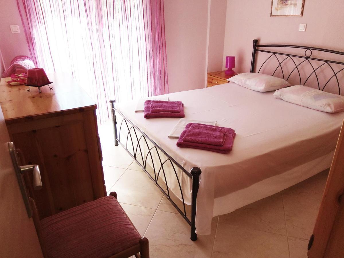 קריופיגי Emerald Apartment With Sea View מראה חיצוני תמונה