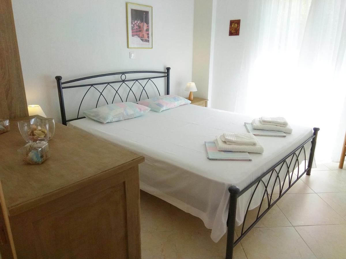 קריופיגי Emerald Apartment With Sea View מראה חיצוני תמונה